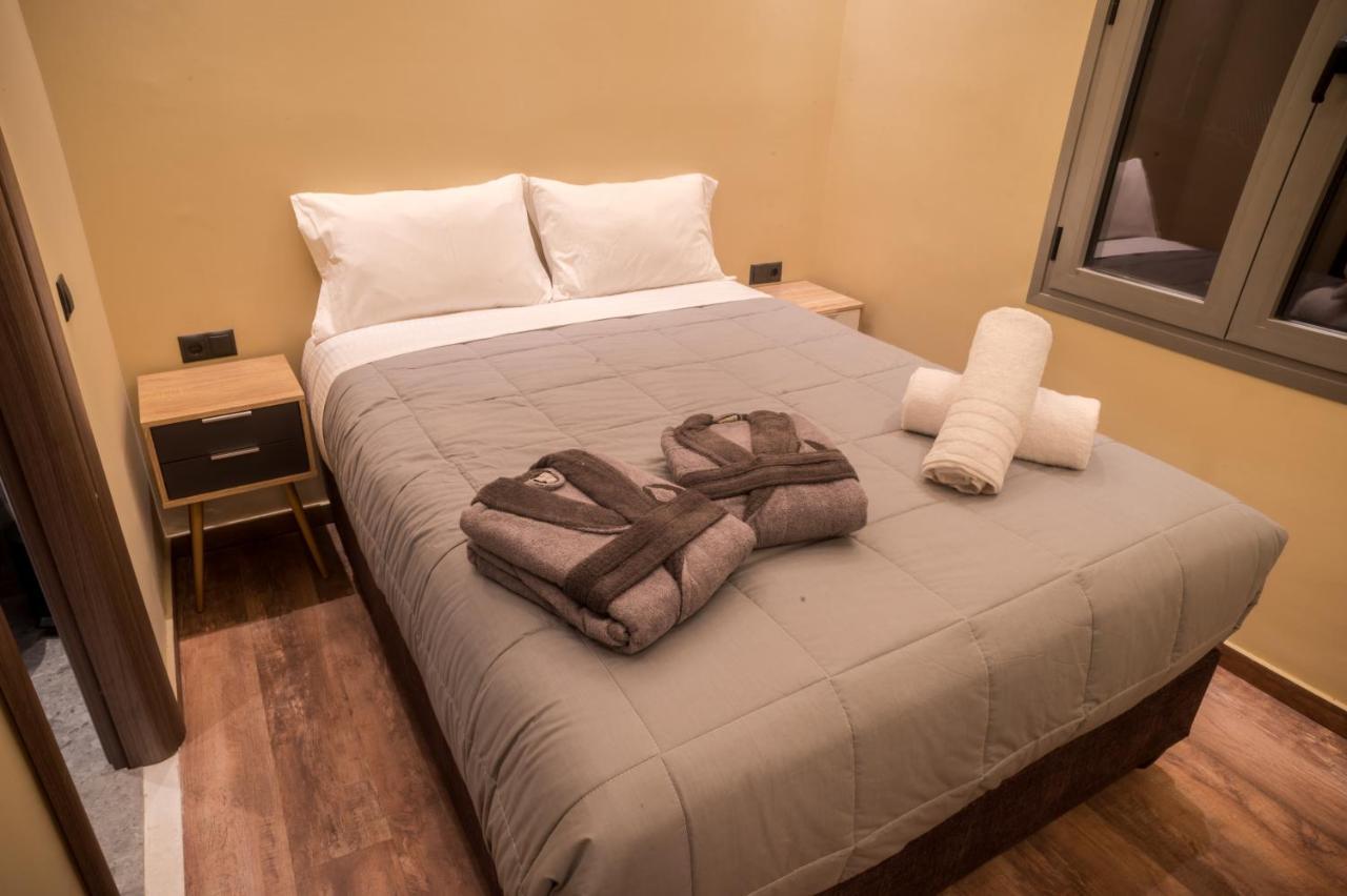Seven Keys Luxury Suites Achílleion Eksteriør bilde