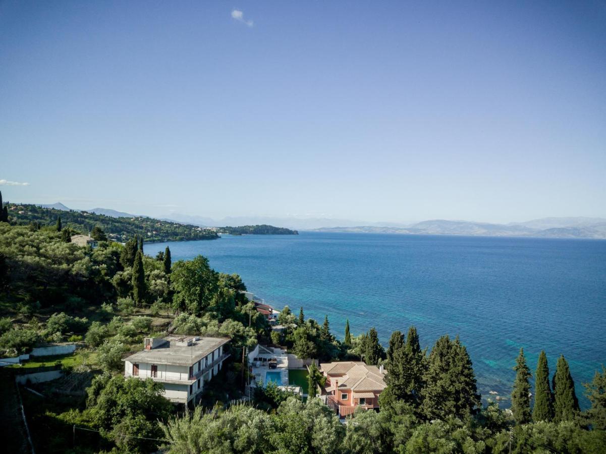 Seven Keys Luxury Suites Achílleion Eksteriør bilde